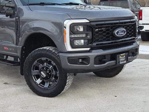 2023 Ford F-350 Lariat