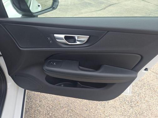 Crystal White Metallic 2024 Volvo S60 B5 Core Dark Theme