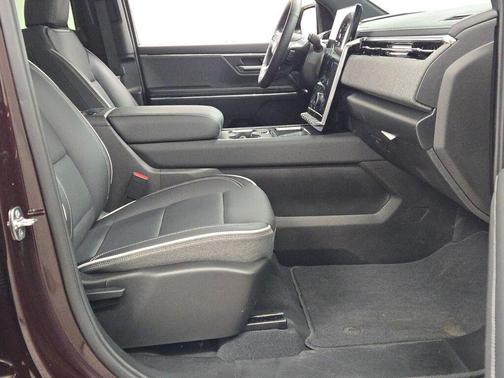 2026 GMC Sierra EV Extended Range Elevation