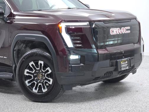 2026 GMC Sierra EV Extended Range Elevation