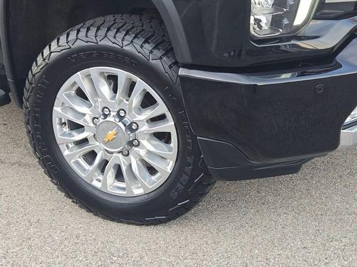 Mosaic Black Metallic 2021 Chevrolet Silverado 2500 High Country