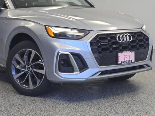 2022 Audi Q5 45 S line Premium Plus