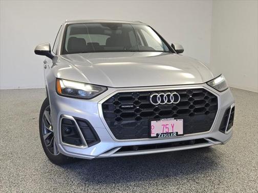 2022 Audi Q5 45 S line Premium Plus