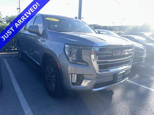 2022 GMC Yukon XL SLT
