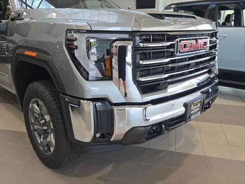 2025 GMC Sierra 2500 SLT