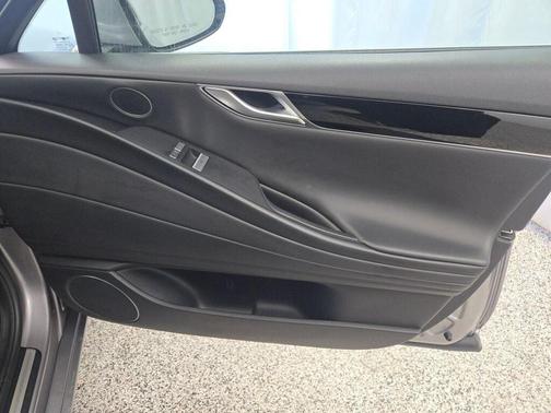 2023 Genesis G80 2.5T AWD