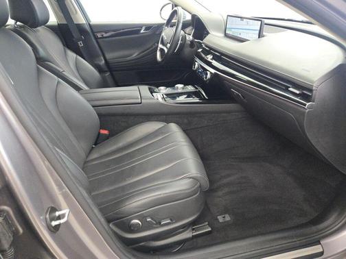 Savile Silver 2023 Genesis G80 2.5T AWD