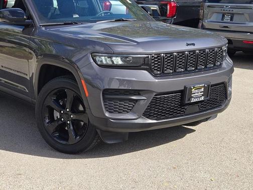2024 Jeep Grand Cherokee Altitude
