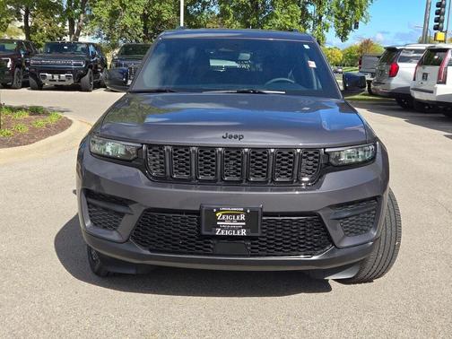 2024 Jeep Grand Cherokee Altitude
