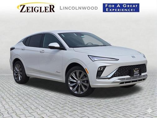 White Frost Tricoat 2026 Buick Envista Avenir FWD