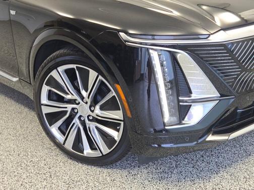 2024 Cadillac LYRIQ Luxury