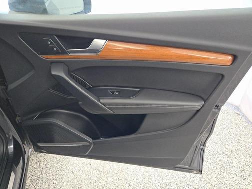 2021 Audi Q5 45 Prestige