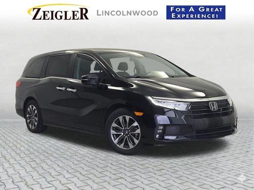 Crystal Black Pearl 2023 Honda Odyssey EX-L
