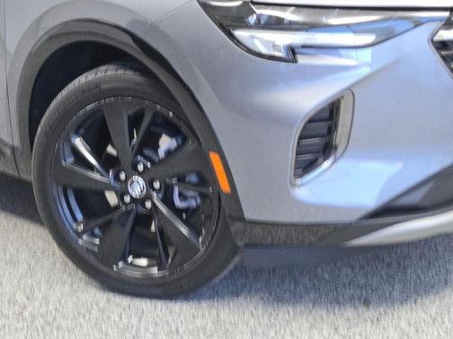 2022 Buick Envision FWD Essence