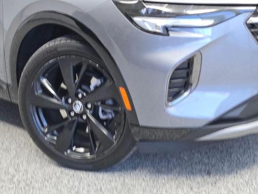 2022 Buick Envision FWD Essence