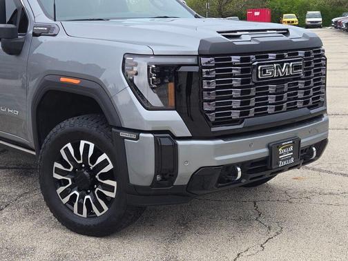 Sterling Metallic 2025 GMC Sierra 2500 Denali Ultimate
