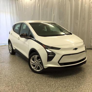 Summit White 2023 Chevrolet Bolt EV FWD 1LT
