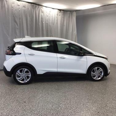 Summit White 2023 Chevrolet Bolt EV FWD 1LT