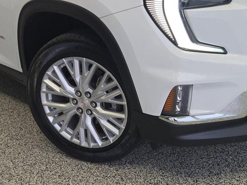 Summit White 2024 GMC Acadia AWD Elevation