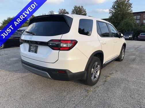 2023 Honda Pilot AWD EX-L 7 Passenger