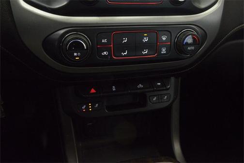 2016 GMC Canyon SLT