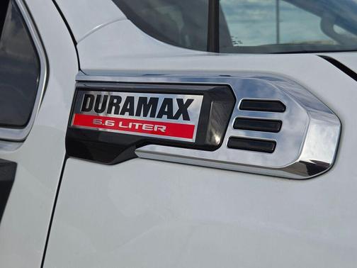 Glacier White Tricoat 2026 GMC Sierra 3500 Denali