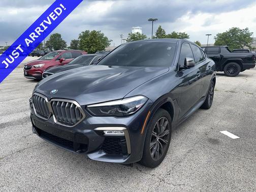 2021 BMW X6 M50i