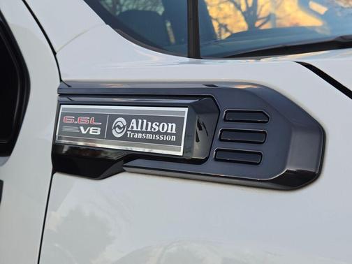 2024 GMC Sierra 2500 AT4