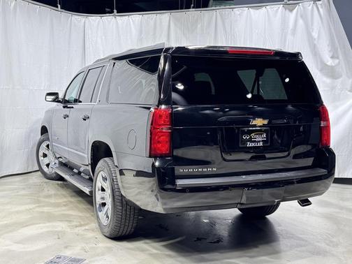 2019 Chevrolet Suburban LT