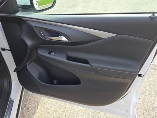 2025 Buick Envista Avenir FWD