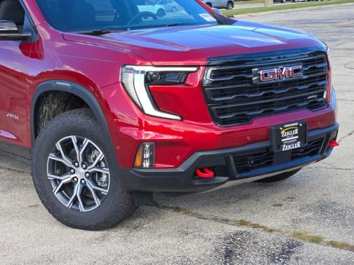 2026 GMC Acadia AWD AT4