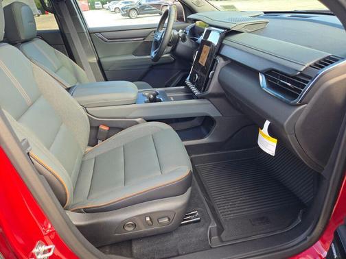 Volcanic Red Tintcoat 2026 GMC Acadia AT4 AWD