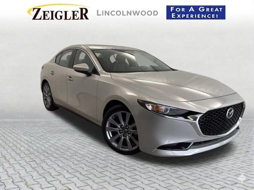 Platinum Quartz Metallic 2024 Mazda Mazda3 FWD w/Preferred Package