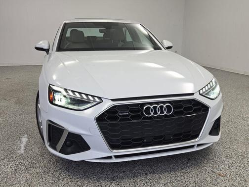 2022 Audi A4 45 S line Premium Plus