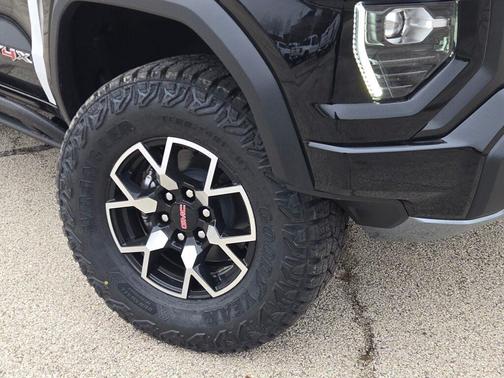 2026 GMC Canyon AT4X