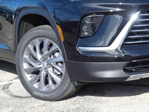 2025 Buick Enclave Preferred FWD