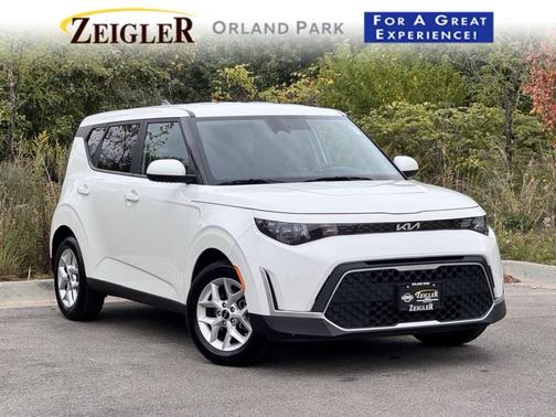 2023 Kia Soul LX