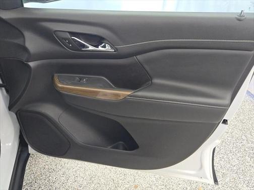 2023 GMC Acadia FWD SLE