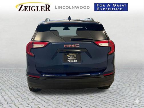 Marine Metallic 2023 GMC Terrain SLE