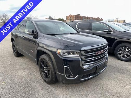 2022 GMC Acadia AWD AT4