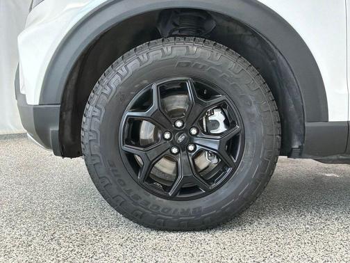Star White Metallic Tri-Coat 2021 Ford Explorer Timberline