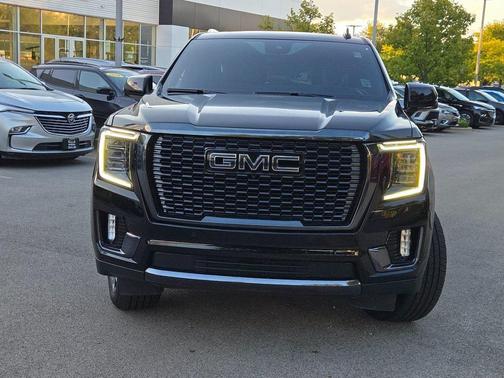 2023 GMC Yukon XL Denali Ultimate