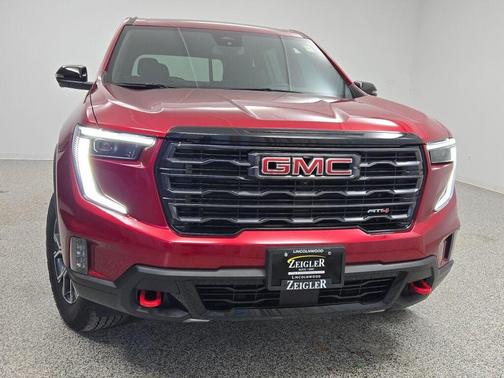 2024 GMC Acadia AWD AT4