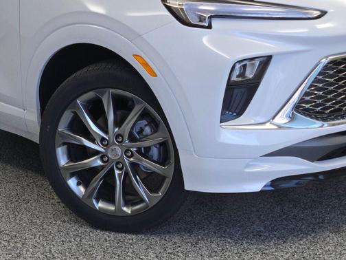 White Frost Tricoat 2026 Buick Encore GX Avenir