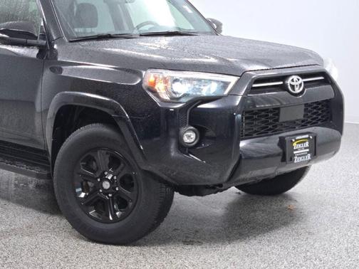 2024 Toyota 4Runner SR5 Premium