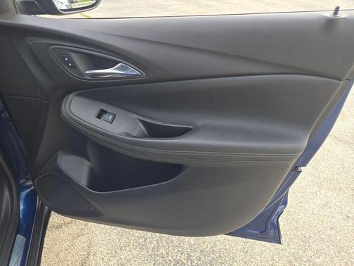 Sapphire Metallic 2023 Buick Encore GX Select