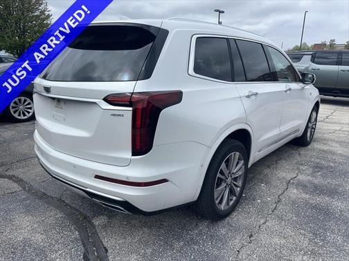 2022 Cadillac XT6 Premium Luxury AWD