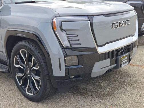 2026 GMC Sierra EV Extended Range Elevation