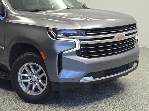 2022 Chevrolet Suburban LT