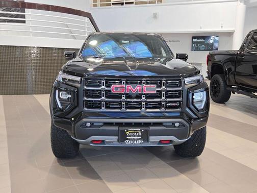 2026 GMC Canyon AT4X